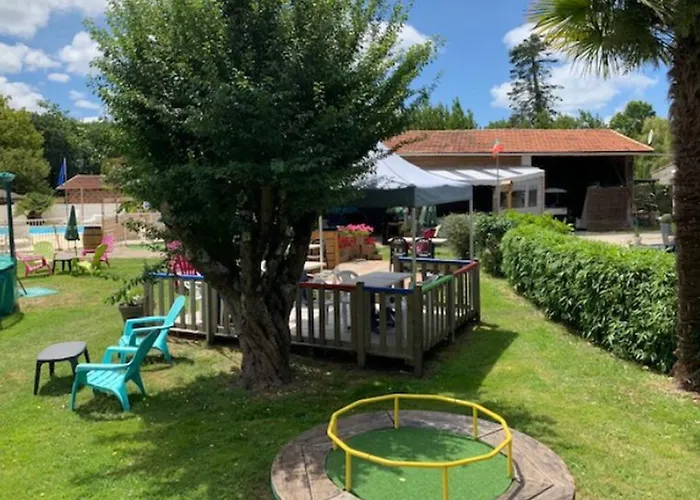 Confortable Avec Terrasse Au La Chesnays - Api-1-52-284