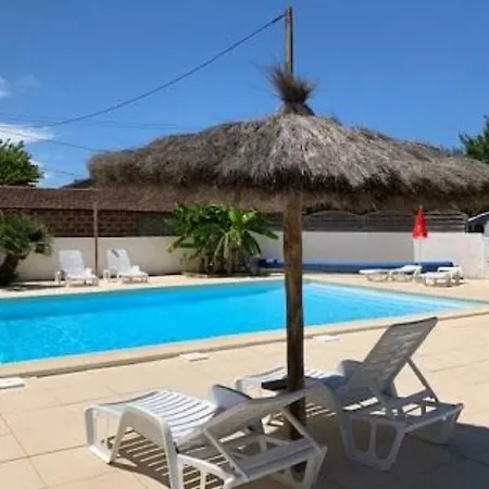 Confortable Avec Terrasse Au La Chesnays - Api-1-52-284 *
